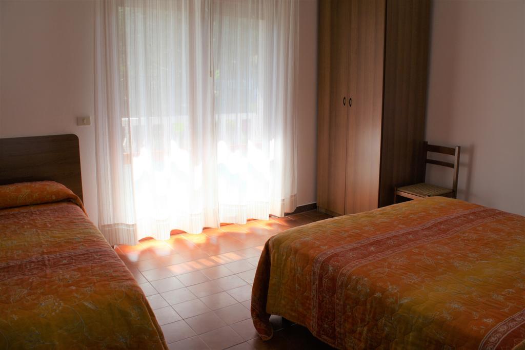 Villa Rosy Lignano Sabbiadoro Luaran gambar